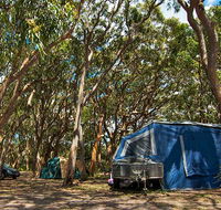 Stewart and Lloyds campground - Accommodation Broome