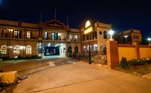 Albury Paddlesteamer Motel - Albury - Accommodation Broome 0
