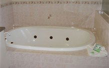 Barooga Golf View Motel - Accommodation Broome 0