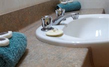 Quality Inn Carriage House - Wagga Wagga - Accommodation Broome 7