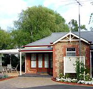 Amble In Self Contained Accommodation - Garden Retreat B  B - Accommodation Broome