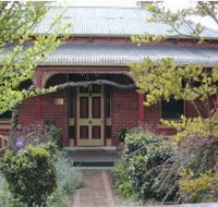 FINCHES OF BEECHWORTH - Accommodation Broome
