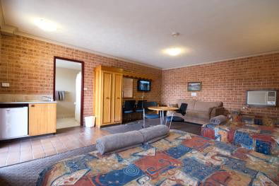 Blue Gum Motor Inn - Accommodation Broome 1
