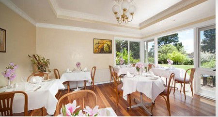 Closeburn House - Accommodation Broome 0