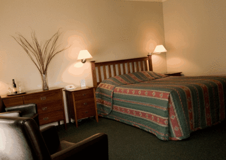 Ringwood Lake Inn - Accommodation Broome 1