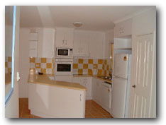 Beach Court Holiday Villas - Accommodation Broome 5