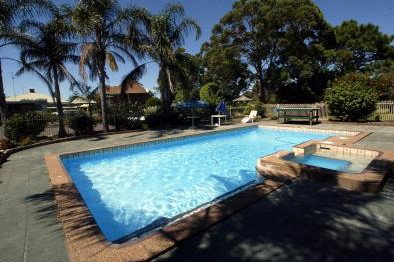 Comfort Inn Fairways - Accommodation Broome 4