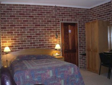Exies Bagtown - Accommodation Broome 6