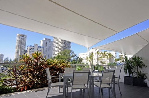 Outrigger Surfers Paradise - Accommodation Broome 5