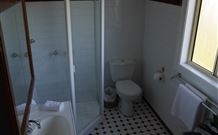 Leconfield House - Accommodation Broome 3