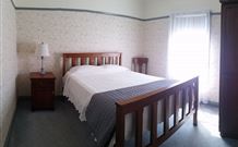 Wagga Wagga Country Cottages - - Accommodation Broome 2