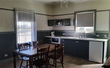 Wagga Wagga Country Cottages - - Accommodation Broome 6