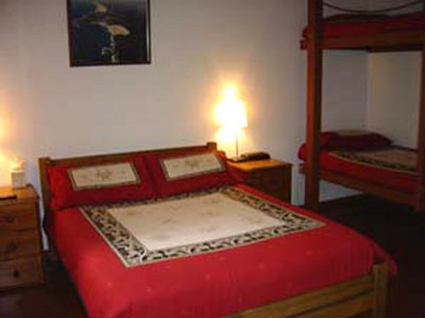 Port Stephens YHA - Accommodation Broome 3