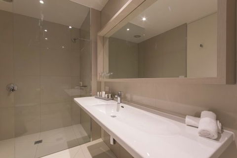 Flinders Hotel - Accommodation Broome 9