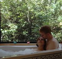 Ravensbourne Forest Chalets - Accommodation Broome