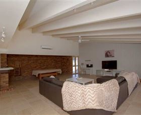 Kellarni Downs Farmstay-Scenic Rim - Accommodation Broome 1