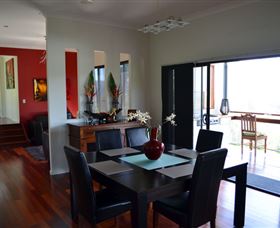 The Mountain View Retreat - Accommodation Broome 1