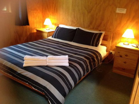 Canobolas Mountain Cabins - Accommodation Broome 2