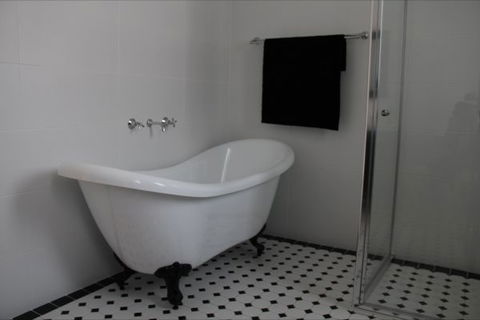Dreamer's Cottage - Accommodation Broome 1