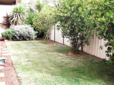 Relax On Regina - Accommodation Broome 65