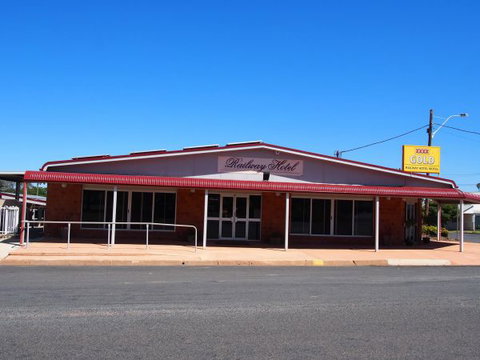 Railway Hotel Condobolin - Accommodation Broome 1