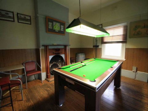 Victoria Hotel: Moonan Flat - Accommodation Broome 2
