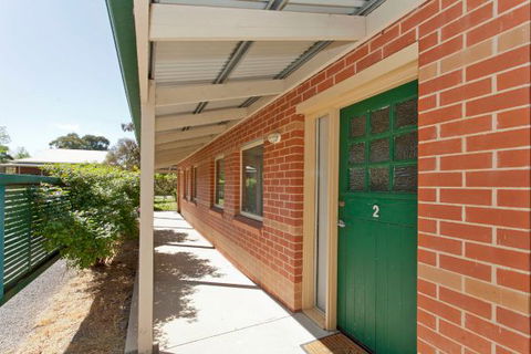 Relax On Regina - Accommodation Broome 48