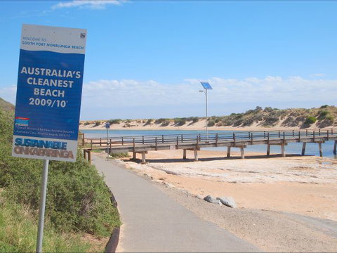 Christies Cottage For Holidays And Relocations. - Accommodation Broome 5