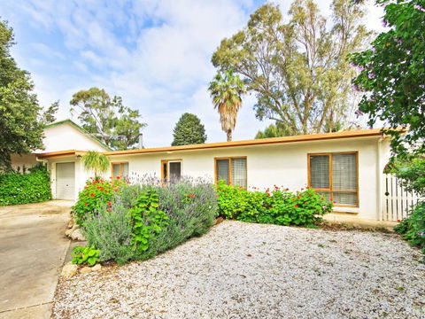 Century 21 SouthCoast: Moana Blue - Accommodation Broome 4