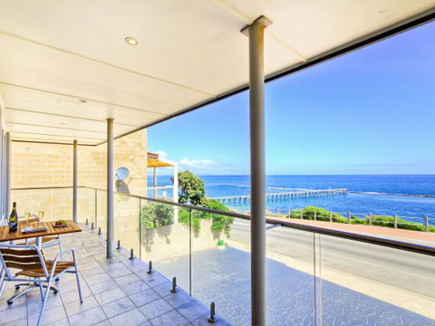 Century 21 SouthCoast: Moana Blue - Accommodation Broome 46