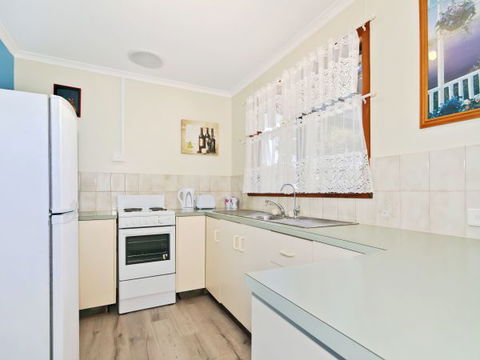 Century 21 SouthCoast: Moana Blue - Accommodation Broome 53