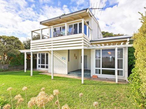 Century 21 SouthCoast: Moana Blue - Accommodation Broome 55