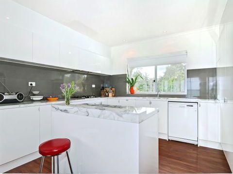 Century 21 SouthCoast: Moana Blue - Accommodation Broome 73