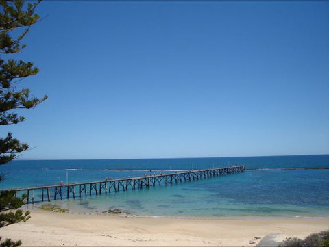 Christies Cottage For Holidays And Relocations. - Accommodation Broome 23