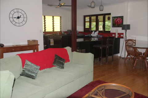 Rakhi Retreat - Accommodation Broome 3