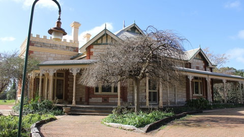 Cockburn House - Accommodation Broome 0