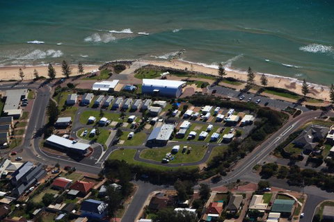 Christies Beach Tourist Park - Accommodation Broome 1