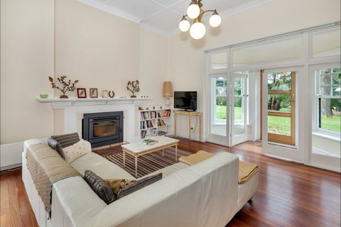 Eurambeen Historic Homestead And Gardens - Accommodation Broome 3