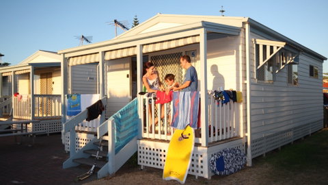Christies Beach Tourist Park - Accommodation Broome 4