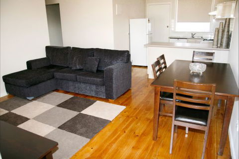 Shamore Apartments - Walnut - Accommodation Broome 1