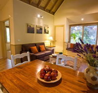 Autumn Abode Cottages - Accommodation Broome