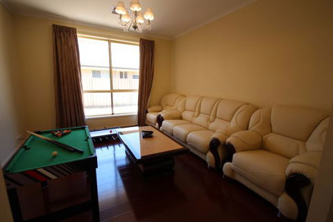 LJ Hooker Goolwa Holiday Rentals - 42 Underwood Avenue, Goolwa Beach - Accommodation Broome 17