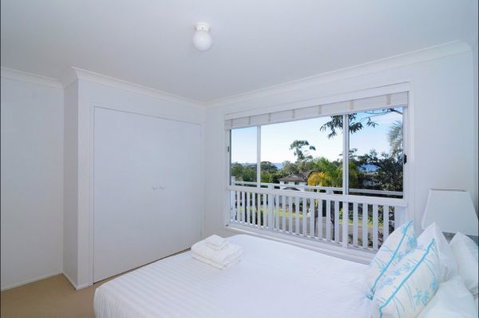Poolside - Accommodation Broome 8