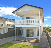 Century 21 SouthCoast White Caps - Accommodation Broome