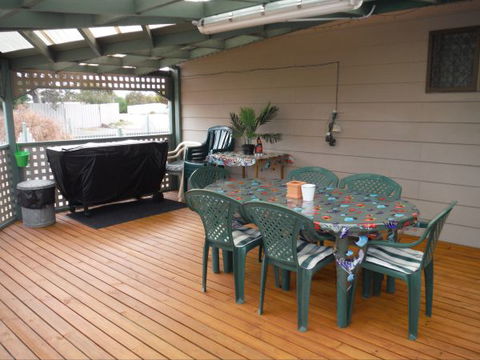 Shore Is Nice - Accommodation Broome 1