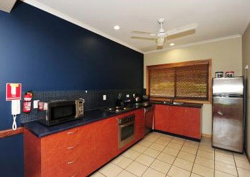 Portside Executive Apartments - Accommodation Broome 3