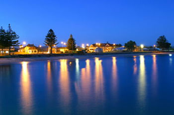 Seabreeze Hotel - Accommodation Broome 0