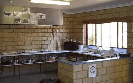 Gold Dust Backpackers YHA - Accommodation Broome 2