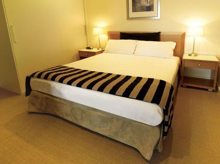 Oaks Liberty Towers - Accommodation Broome 3