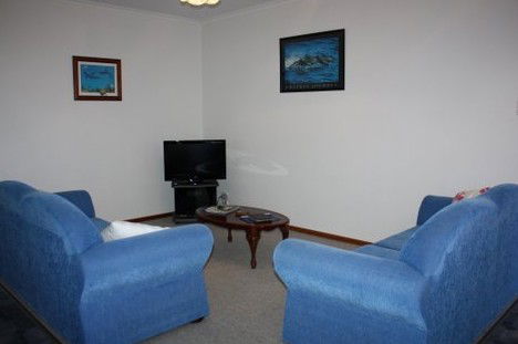 Robe Dolphin Court Apartments - Accommodation Broome 4